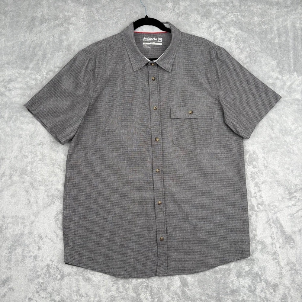 Avalanche Men's Outdoor Shirt Short Sleeve Button Down Casual Lightweight Large